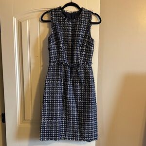 Like new women’s tweed dress